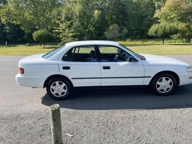 1992 Toyota Camry Deluxe V6