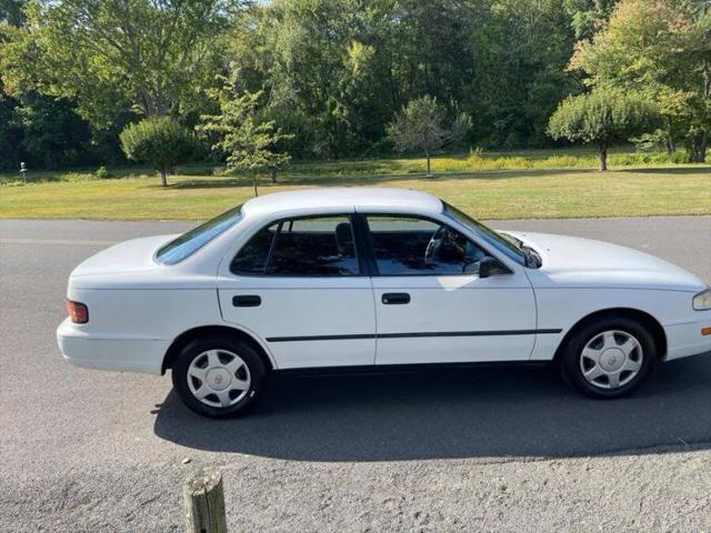1992 Toyota Camry Deluxe V6