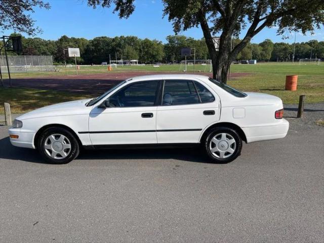 1992 Toyota Camry Deluxe V6