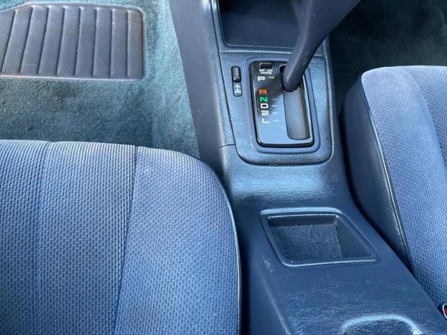 1992 Toyota Camry Deluxe V6