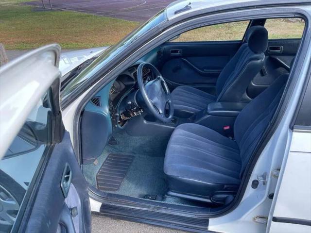 1992 Toyota Camry Deluxe V6