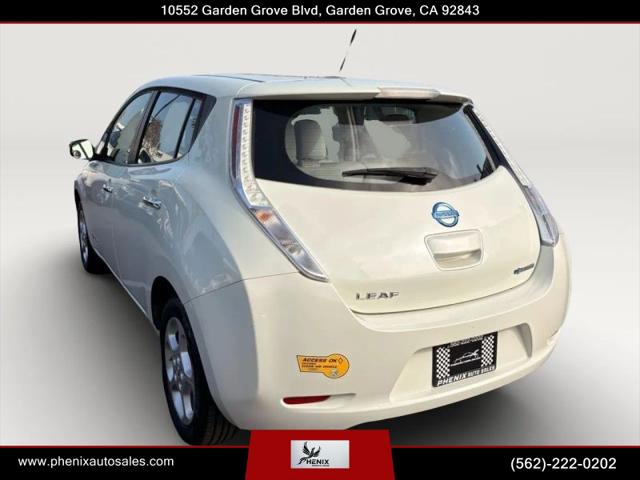 2012 Nissan LEAF SV