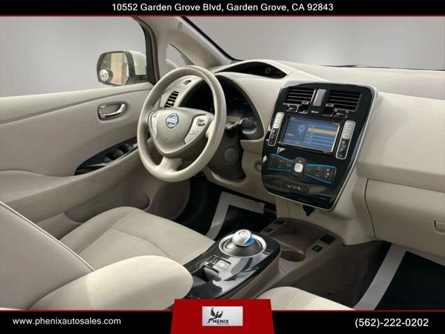 2012 Nissan LEAF SV
