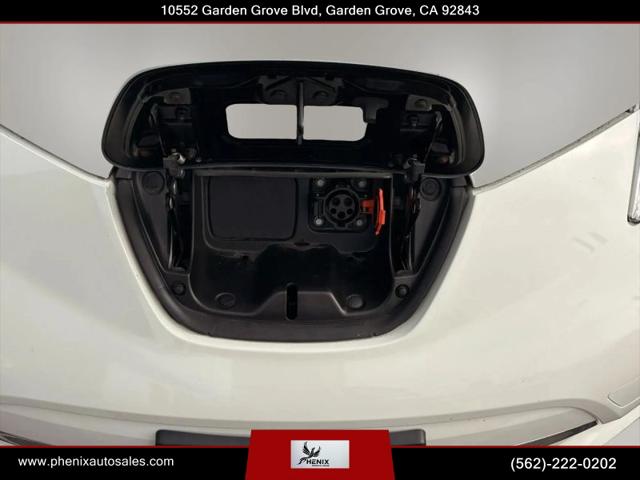 2012 Nissan LEAF SV