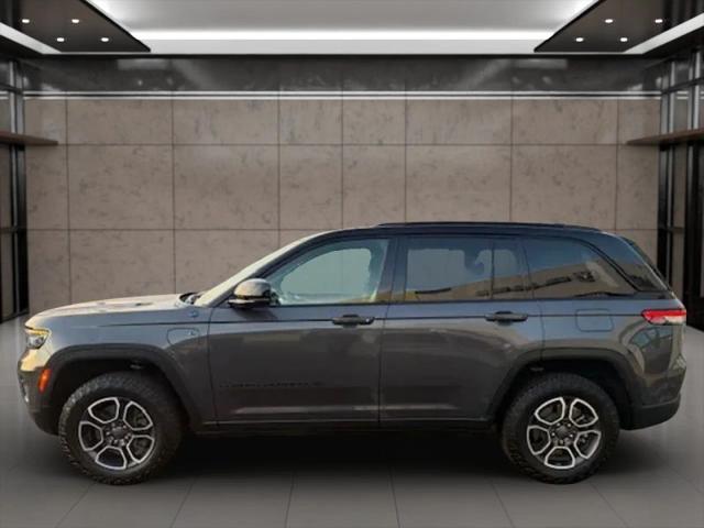 2024 Jeep Grand Cherokee Trailhawk