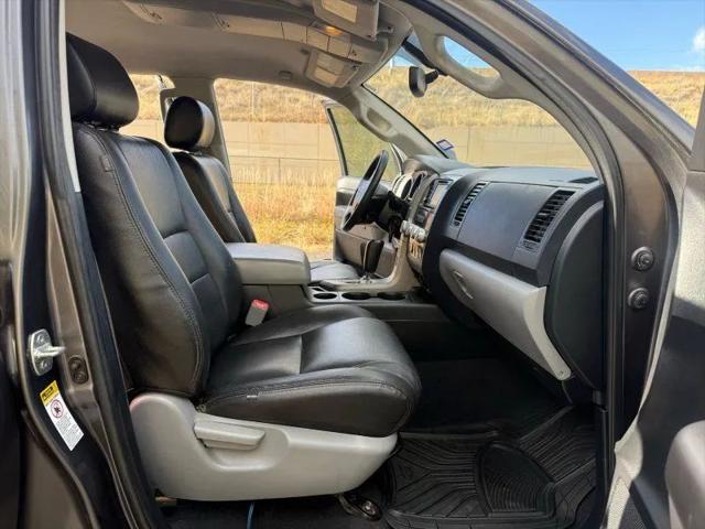 2012 Toyota Tundra Grade 5.7L V8