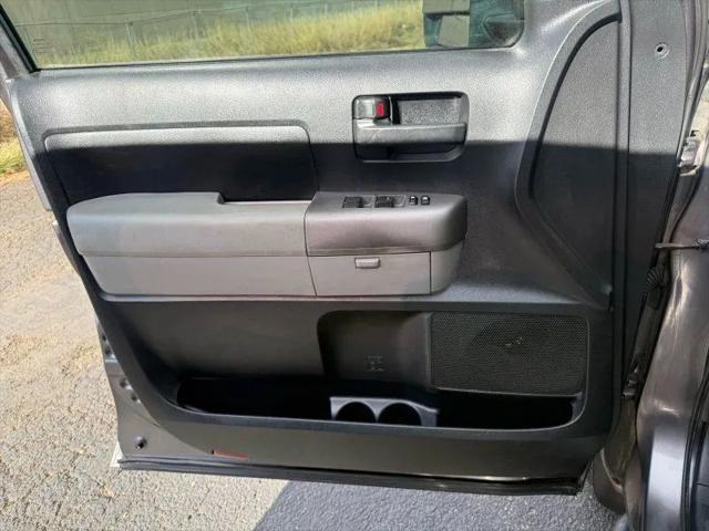 2012 Toyota Tundra Grade 5.7L V8