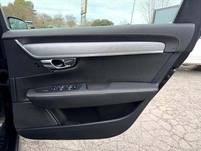 2020 Volvo S90 T6 R-Design