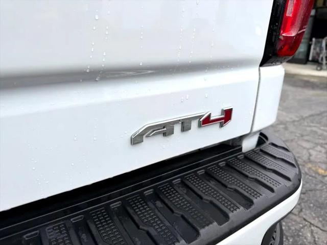 2022 GMC Sierra 1500 4WD Crew Cab Short Box AT4