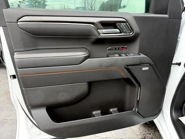 2022 GMC Sierra 1500 4WD Crew Cab Short Box AT4