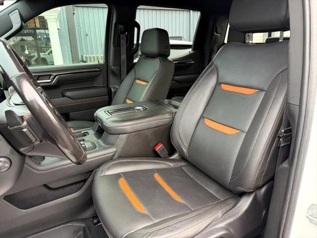 2022 GMC Sierra 1500 4WD Crew Cab Short Box AT4