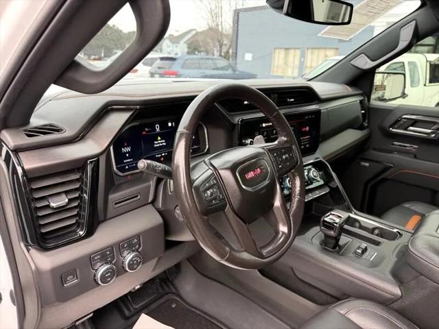 2022 GMC Sierra 1500 4WD Crew Cab Short Box AT4