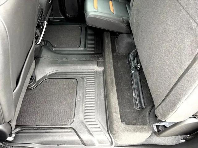 2022 GMC Sierra 1500 4WD Crew Cab Short Box AT4
