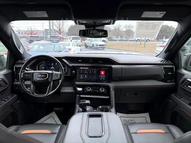 2022 GMC Sierra 1500 4WD Crew Cab Short Box AT4