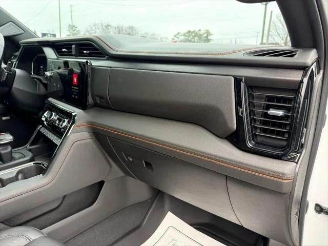 2022 GMC Sierra 1500 4WD Crew Cab Short Box AT4