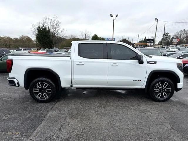 2022 GMC Sierra 1500 4WD Crew Cab Short Box AT4
