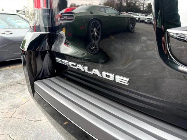 2017 Cadillac Escalade Luxury