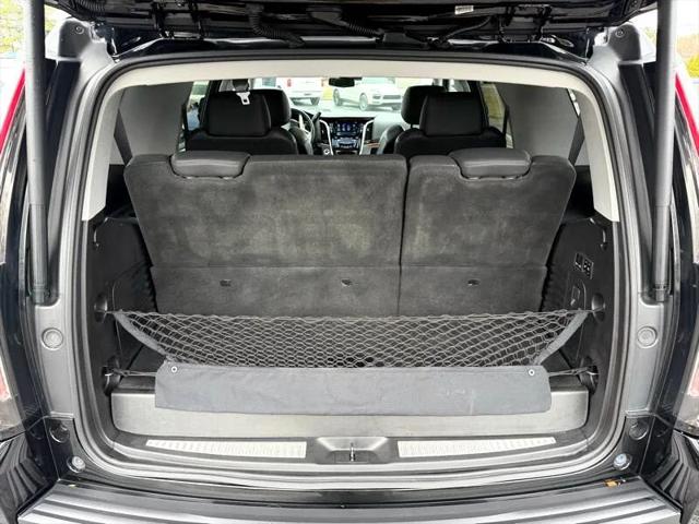 2017 Cadillac Escalade Luxury