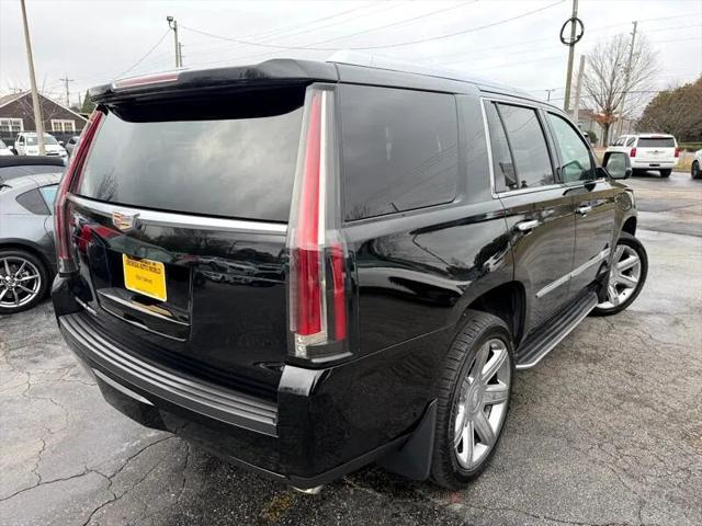 2017 Cadillac Escalade Luxury