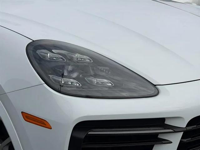 2020 Porsche Cayenne Base