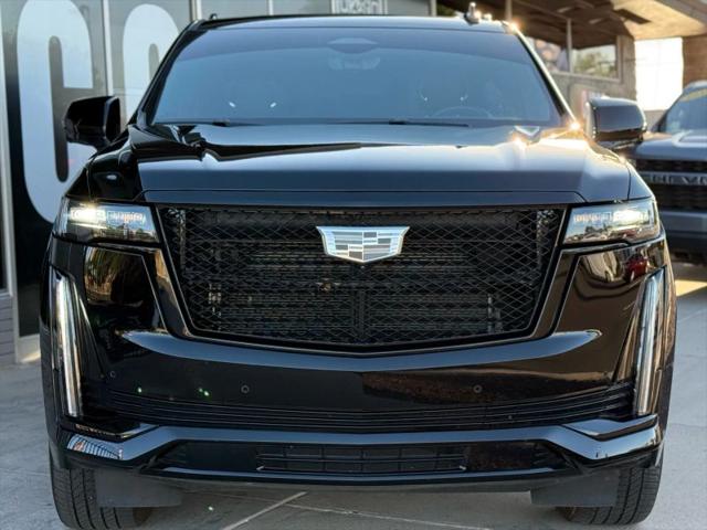 2023 Cadillac Escalade ESV 4WD Sport