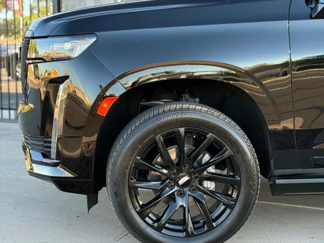 2023 Cadillac Escalade ESV 4WD Sport