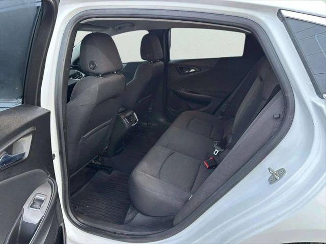 2017 Chevrolet Malibu 1LT
