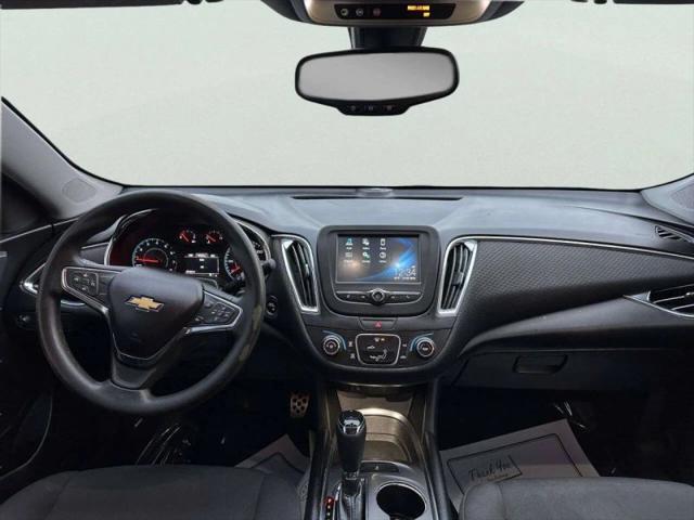 2017 Chevrolet Malibu 1LT