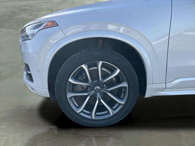 2019 Volvo XC90 T6 Momentum