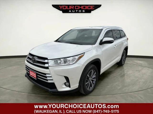2017 Toyota Highlander XLE for sale in Waukegan, IL