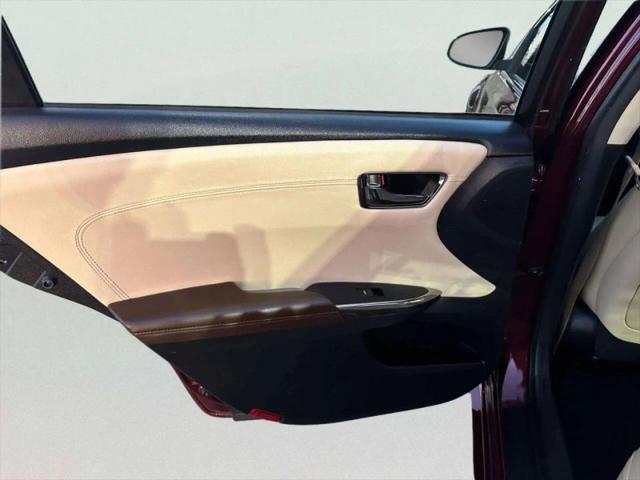 2017 Toyota Avalon XLE Plus
