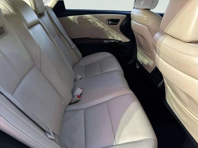 2017 Toyota Avalon XLE Plus