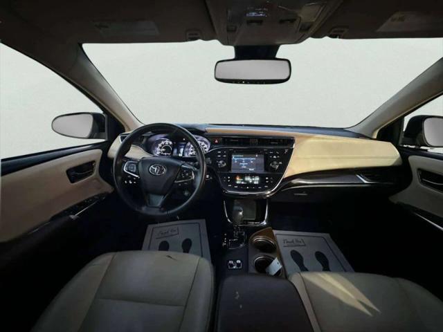 2017 Toyota Avalon XLE Plus