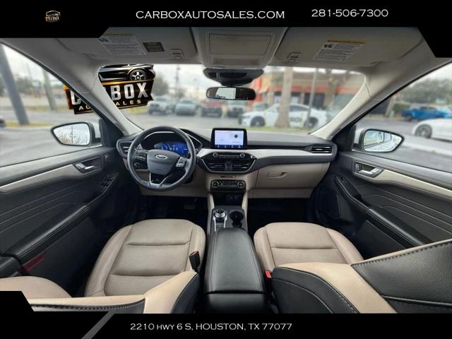 2021 Ford Escape SEL