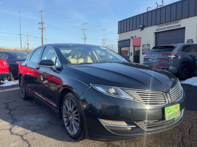2014 Lincoln MKZ Base