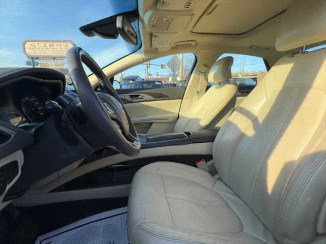 2014 Lincoln MKZ Base