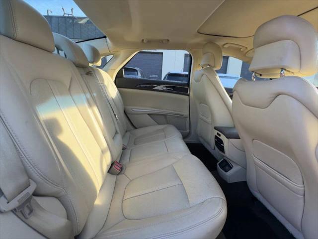 2014 Lincoln MKZ Base