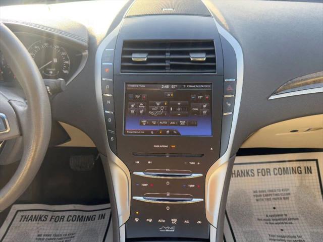 2014 Lincoln MKZ Base