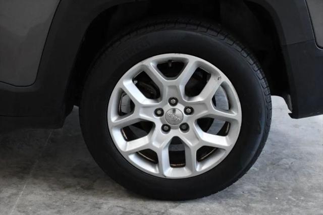 2018 Jeep Renegade Latitude FWD