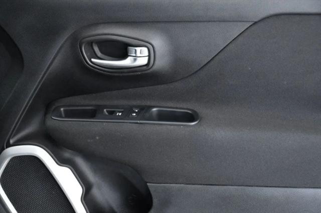 2018 Jeep Renegade Latitude FWD