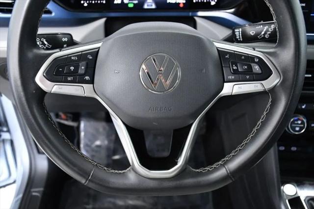 2024 Volkswagen Taos 1.5T SE