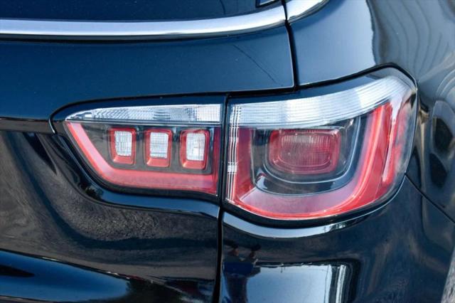 2018 Jeep Compass Latitude FWD
