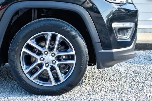 2018 Jeep Compass Latitude FWD