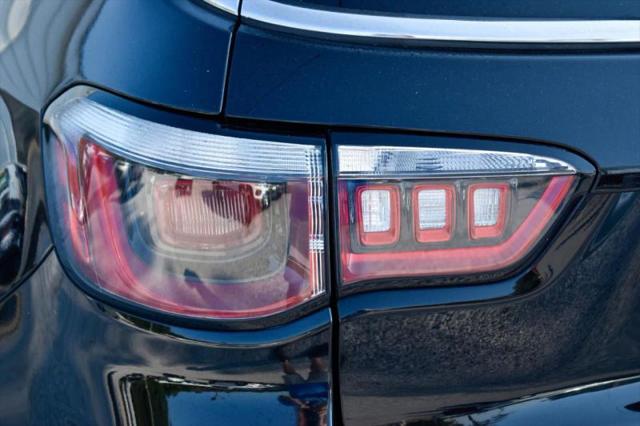 2018 Jeep Compass Latitude FWD