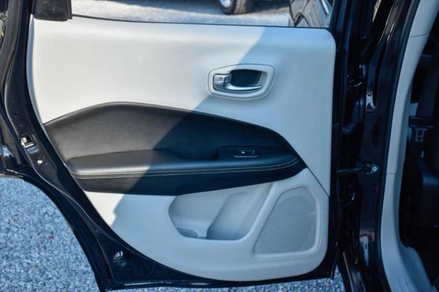 2018 Jeep Compass Latitude FWD