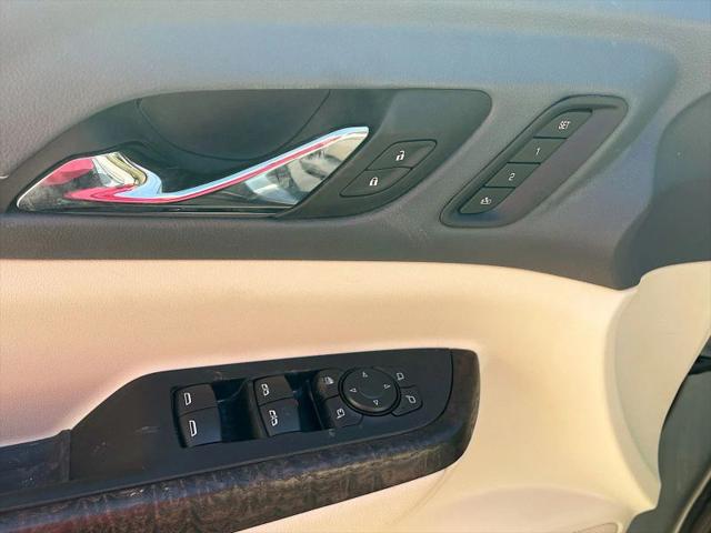 2023 GMC Acadia AWD Denali