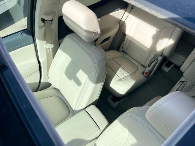2023 GMC Acadia AWD Denali