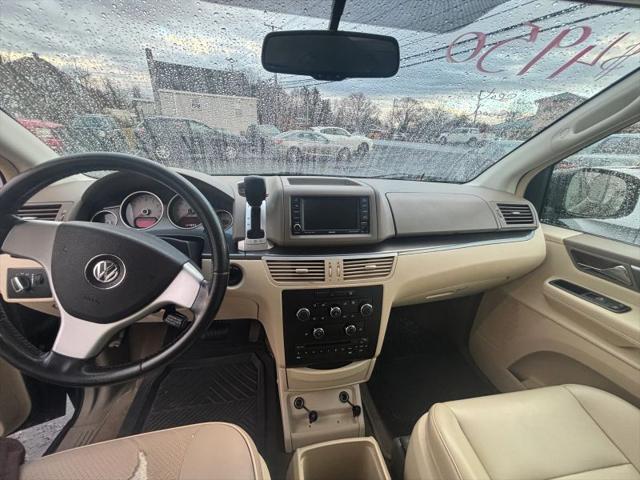2010 Volkswagen Routan SE for sale in New Windsor, NY