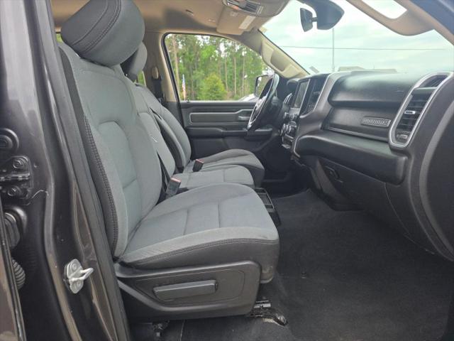2019 Ram 1500 Big Horn/Lone Star Crew Cab 4x4 5'7" Box