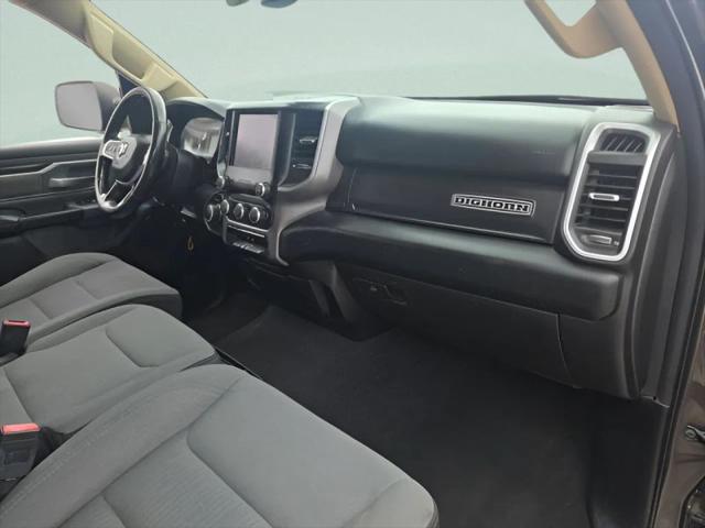 2019 Ram 1500 Big Horn/Lone Star Crew Cab 4x4 57 Box